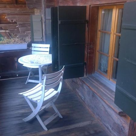 Le Vieux Chalet Gstaad Exterior foto